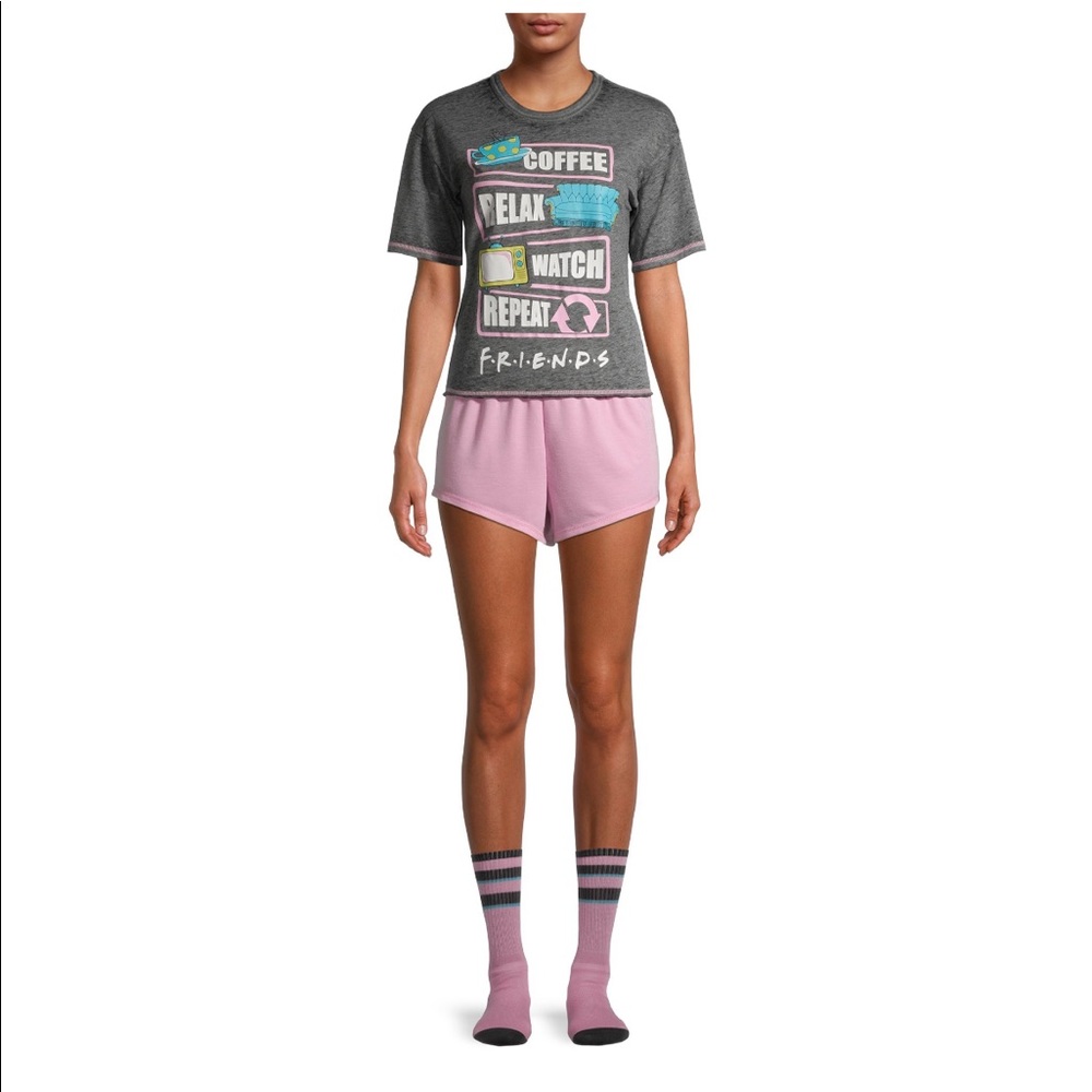 Friends Women PJ Set Size: S (4-6)